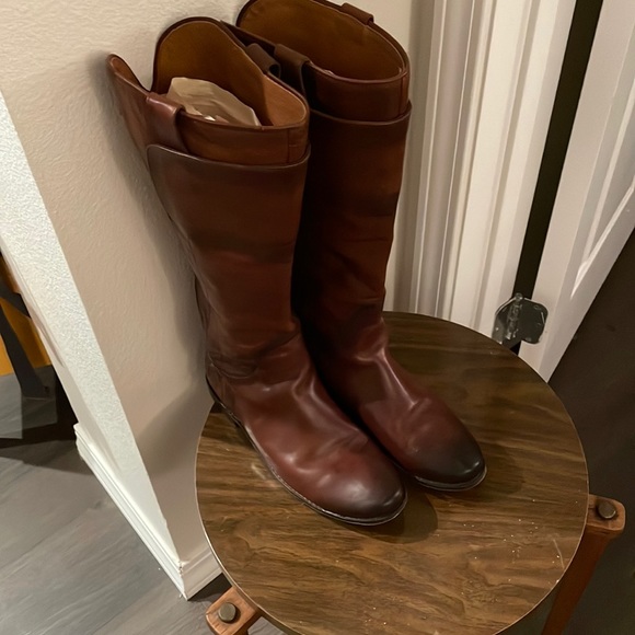Frye Paige Leather boot, size 8.5. - Picture 1 of 4